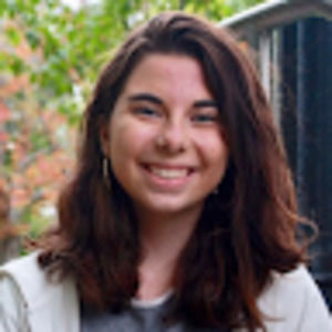 Meet your Posher, Alicia